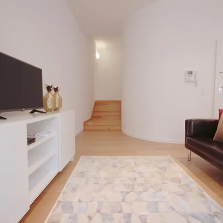 Baixa Bright Duplex